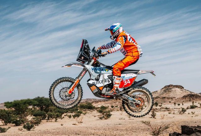 Gyenes cea mai buna clasare la Dakar Victorie istorica Dacia cu Al Attiyah