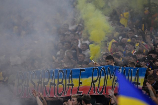 Rasturnare de situatie Romania Bosnia se joaca cu spectatori