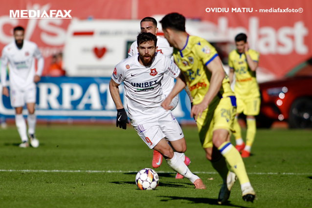 Superliga de fotbal FC Hermannstadt Petrolul Ploiesti egalitate