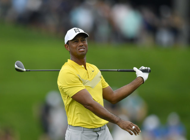 Tiger Woods se retrage de la Genesis Invitational