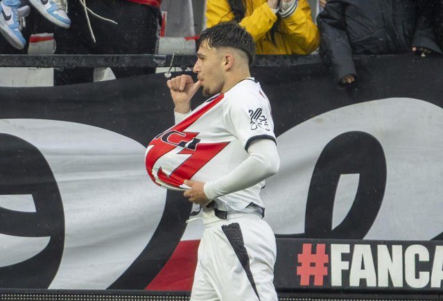 Andrei Ratiu a marcat si a primit cea mai mare nota