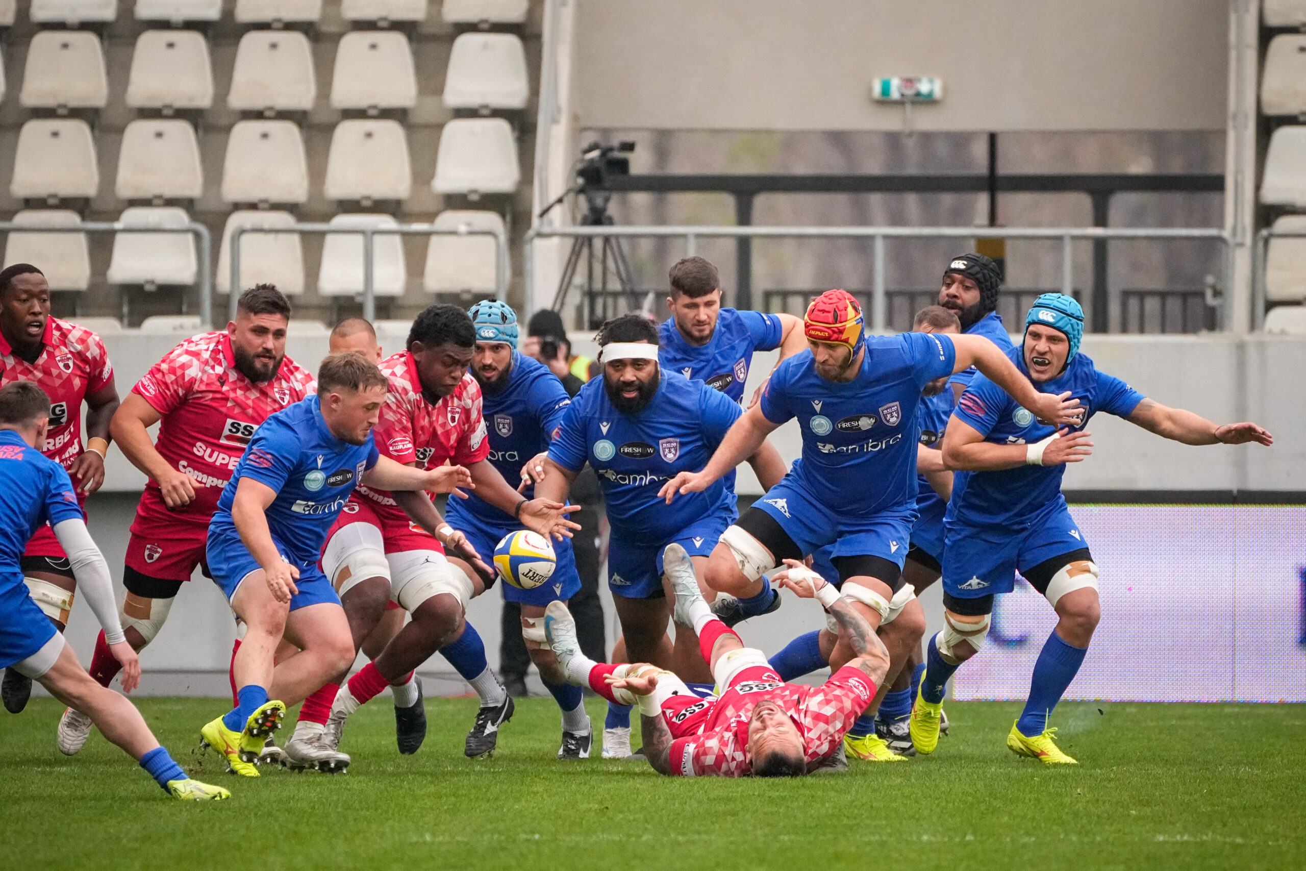 Gafa monumentala Steaua confundata cu Dinamo