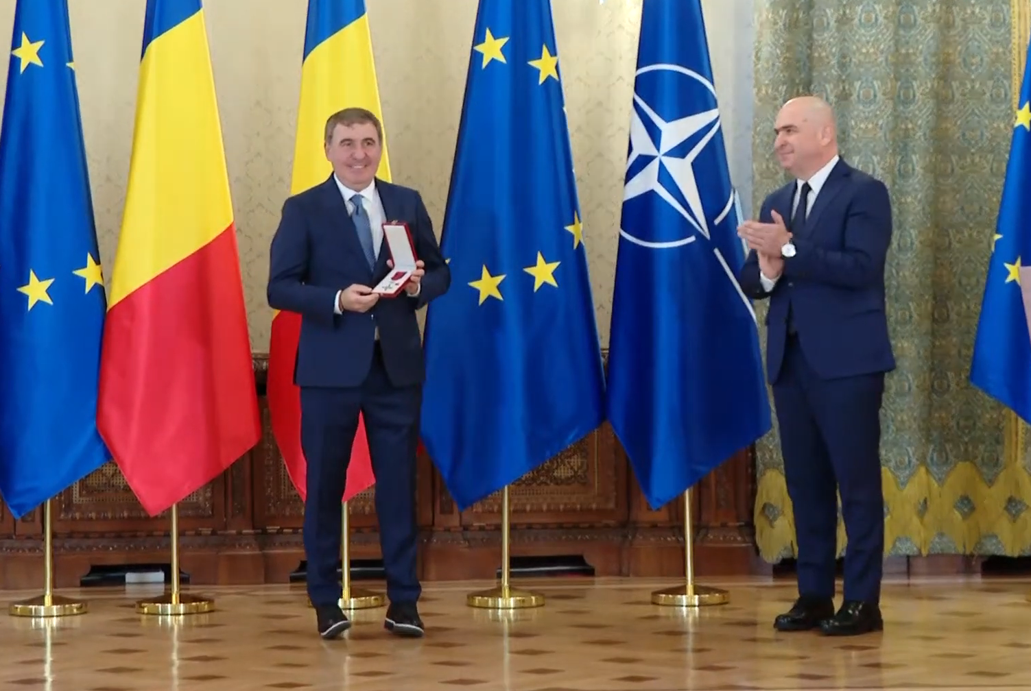 Gheorghe Hagi emotionat dupa distinctia primita