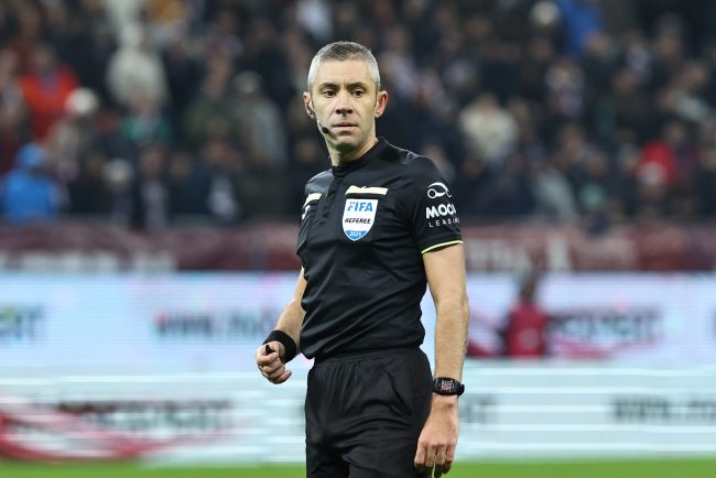 Radu Petrescu arbitreaza in Conference League Vassaras observator in Champions League