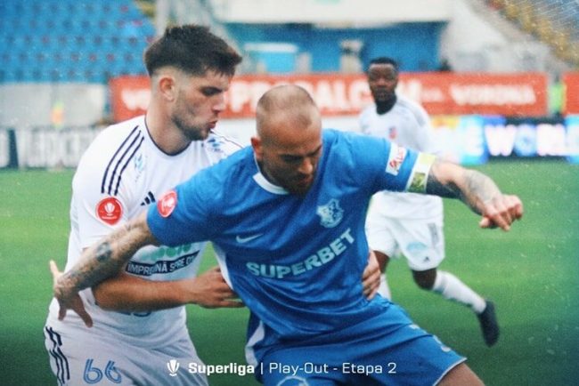 Superliga FC Botosani invinge Farul si urca pe 2