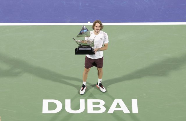Tsitsipas a castigat in Dubai primul ATP 500 dupa 11 finale