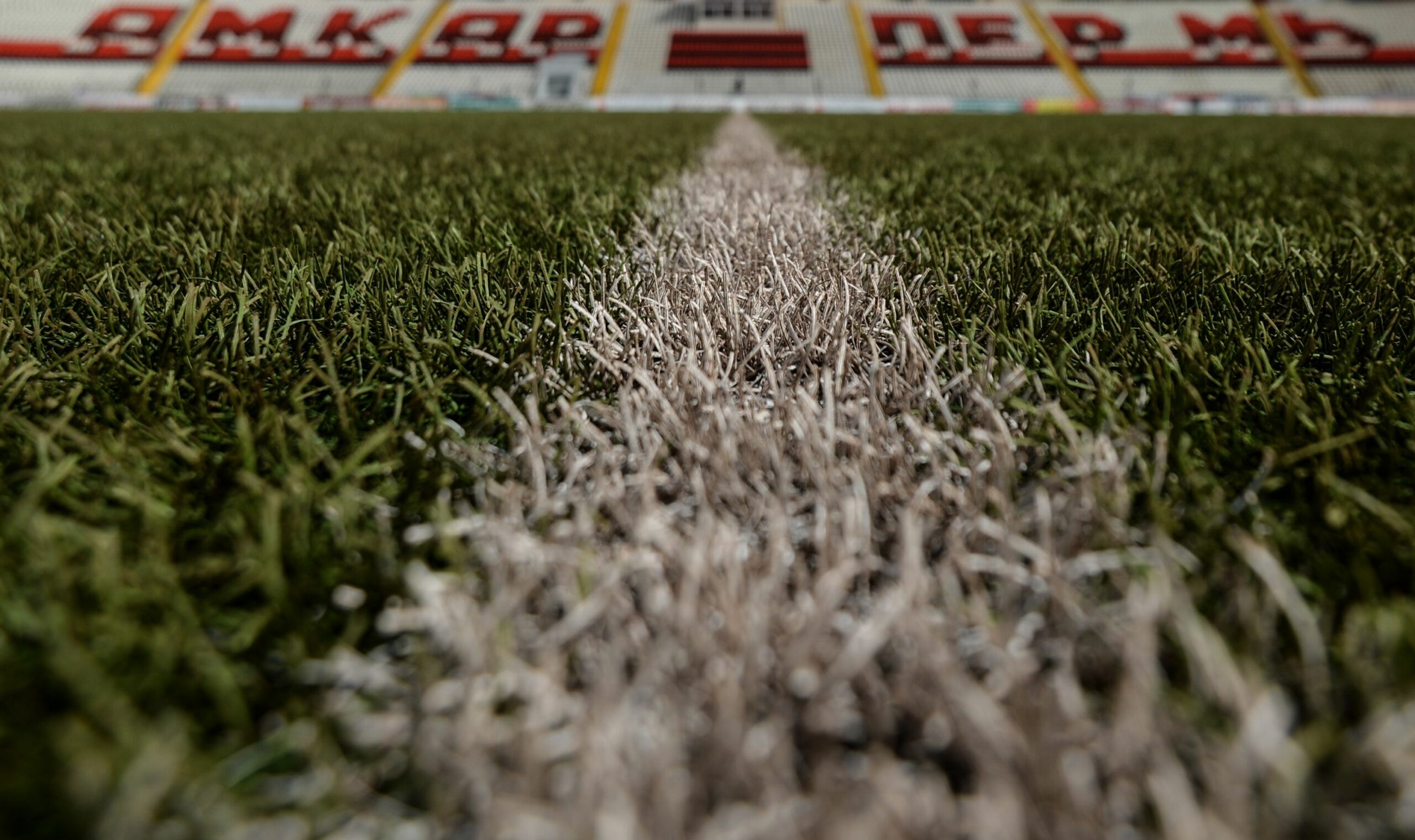 Premier League va utiliza prima data tehnologia semi automata de offside