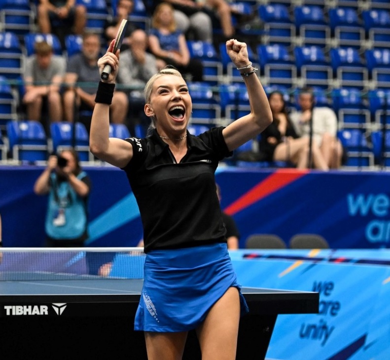 CM de Tenis de Masa de la Doha Bernadette Szocs a castigat prima medalie mondiala