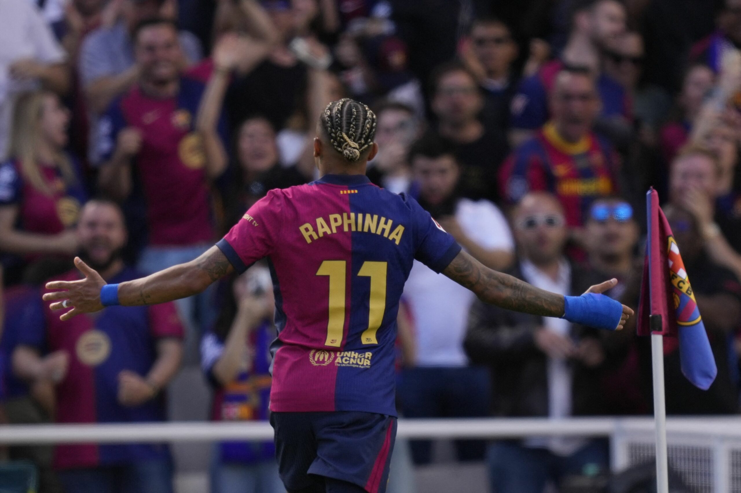 Gest emotionant al lui Raphinha a mers in genunchi pe stadionul Montjuic