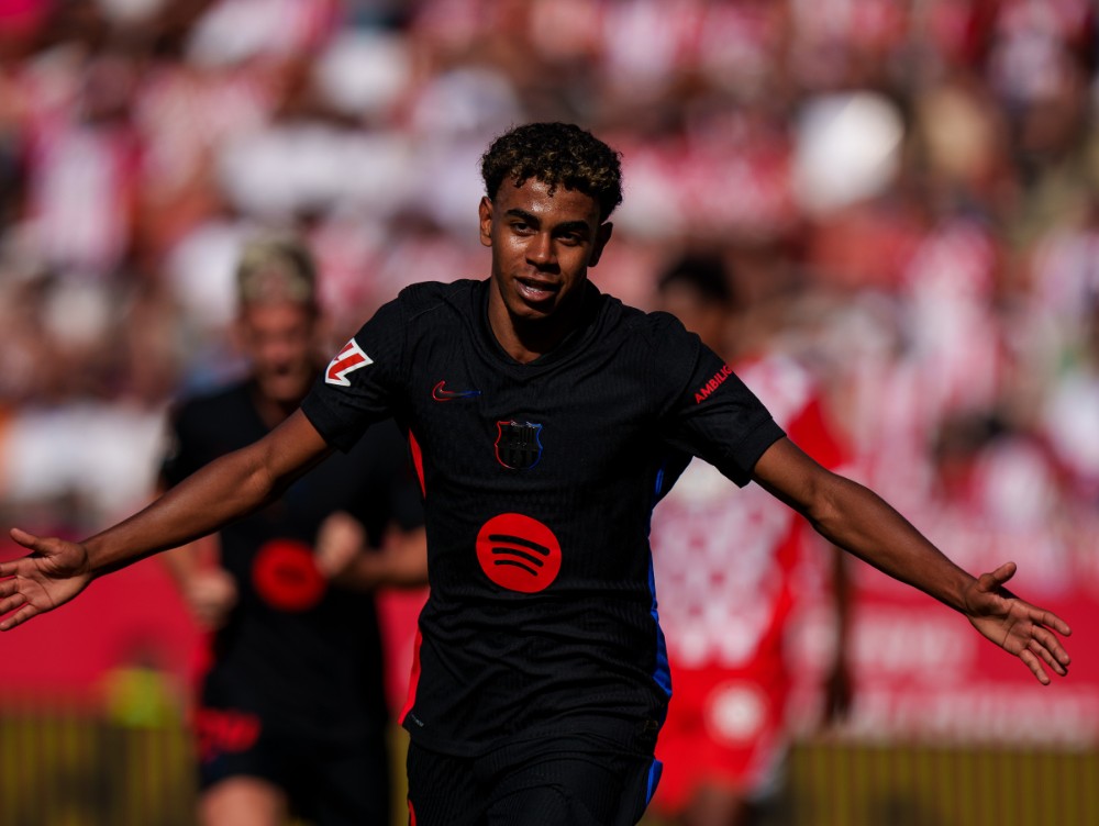 Lamine Yamal ramane la FC Barcelona pana in 2031