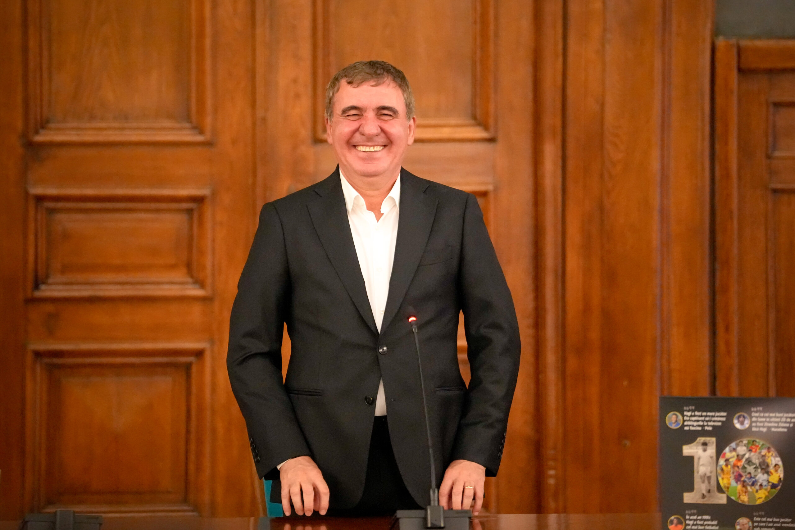 Gheorghe Hagi renunta la functia de manager tehnic