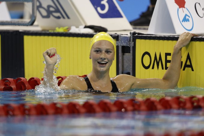 Inotatoarea canadiana Summer McIntosh face istorie la 800 m