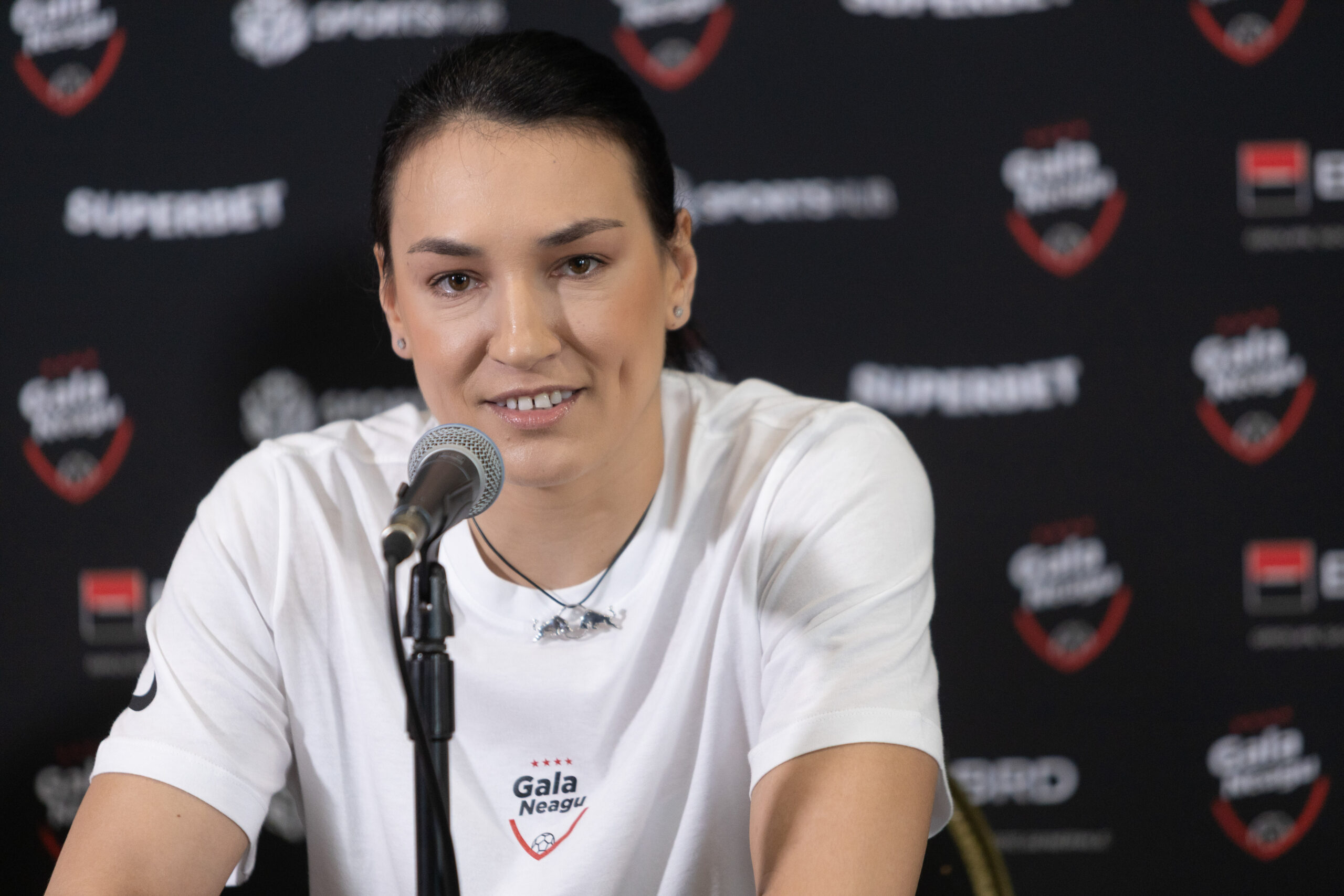 Legende ale handbalului mondial la retragerea Cristinei Neagu