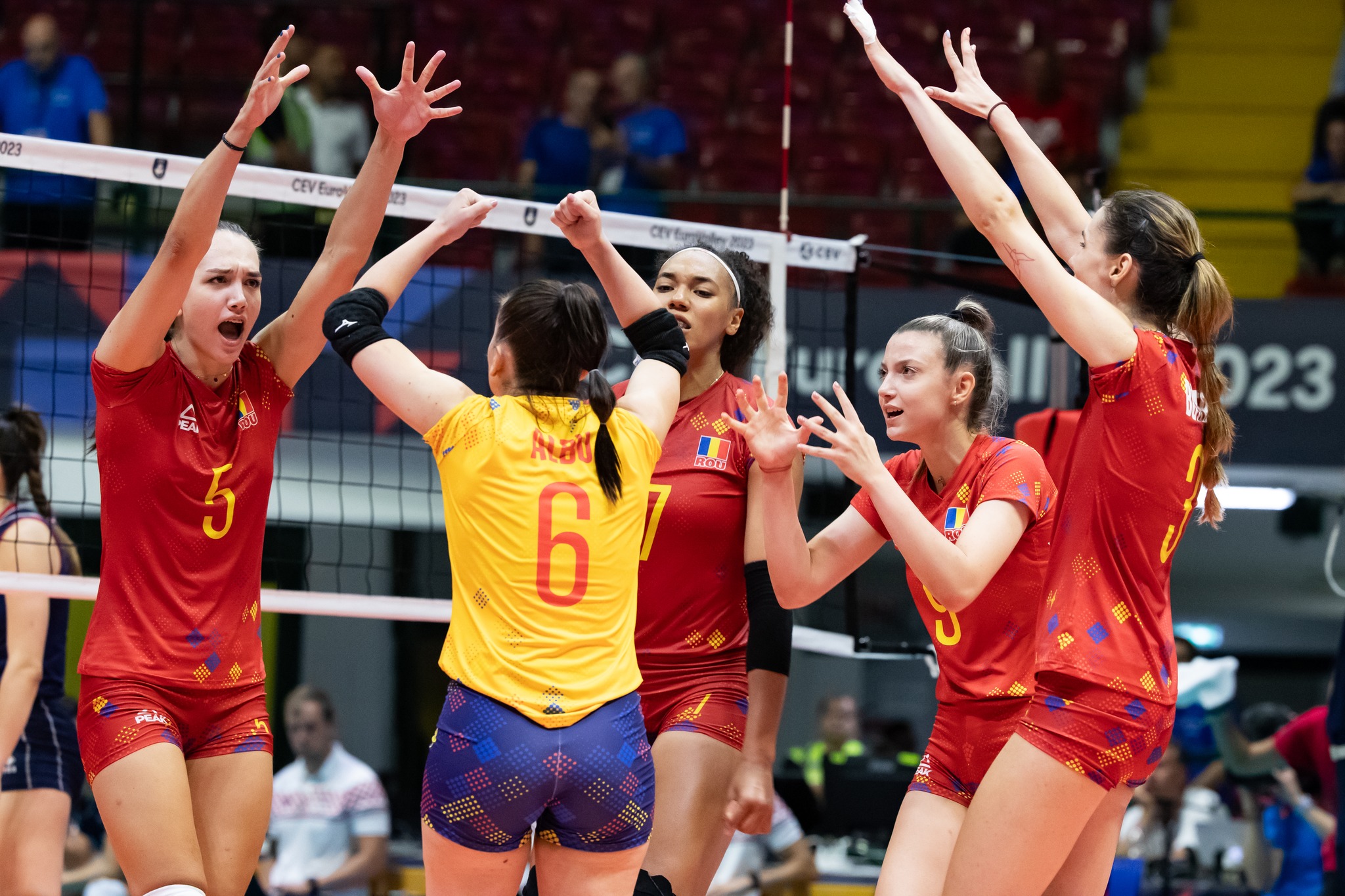 Nationala feminina de volei pe primul loc in Golden League