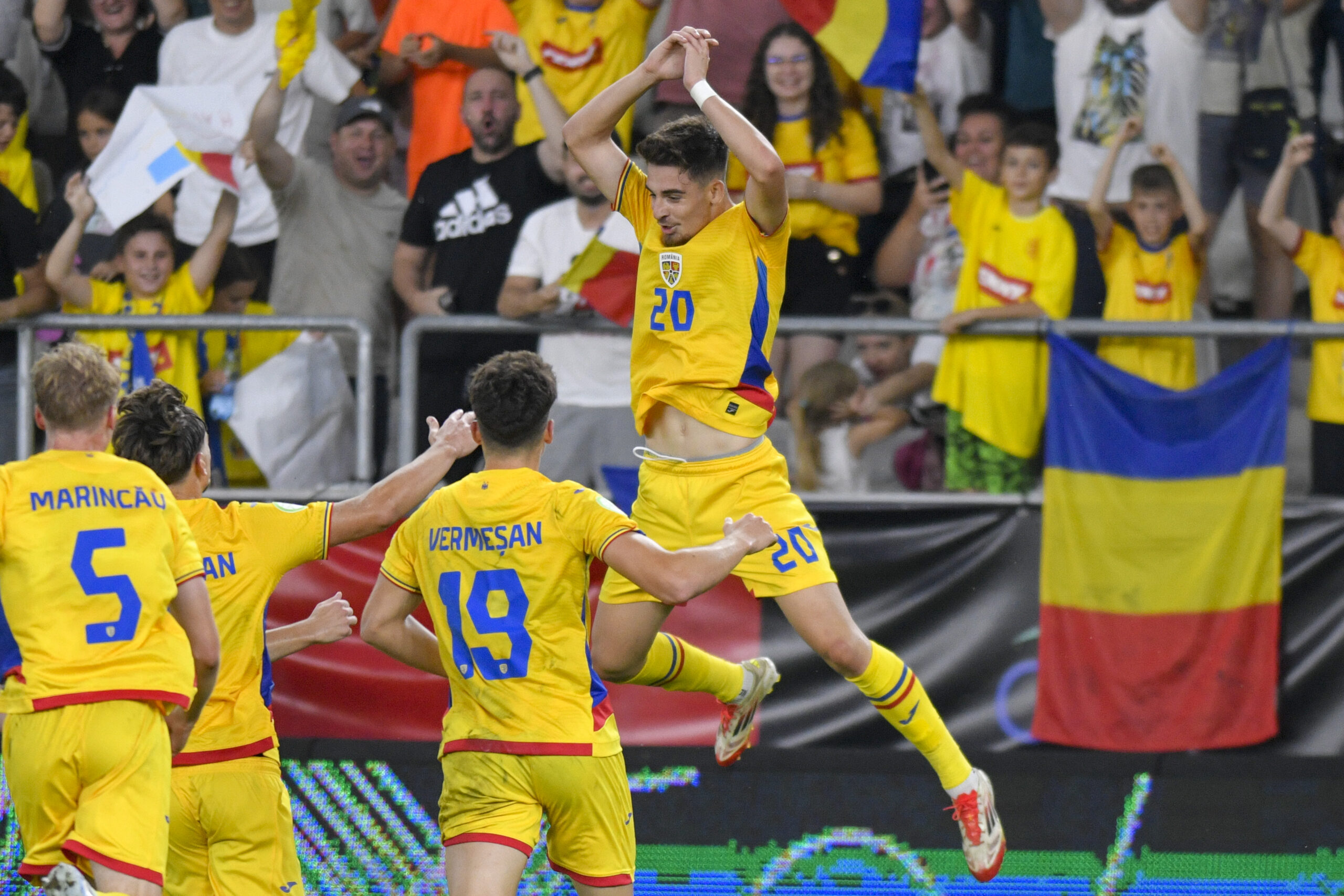 S au epuizat biletele pentru semifinala Romania Tarile de Jos
