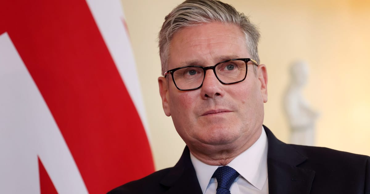 Abordarea prudenta a lui Keir Starmer il izoleaza