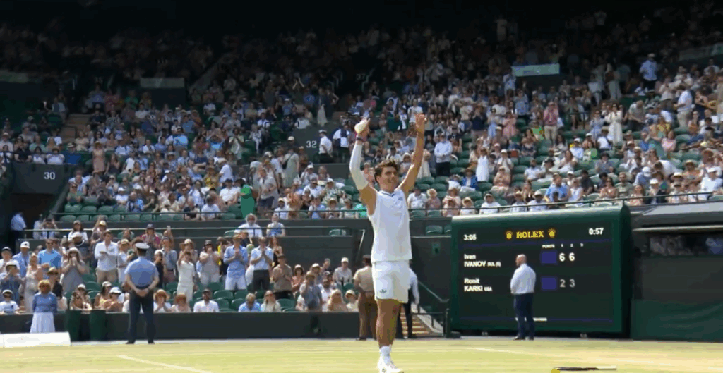 Ivanov din Bulgaria castiga titlul de juniori la Wimbledon
