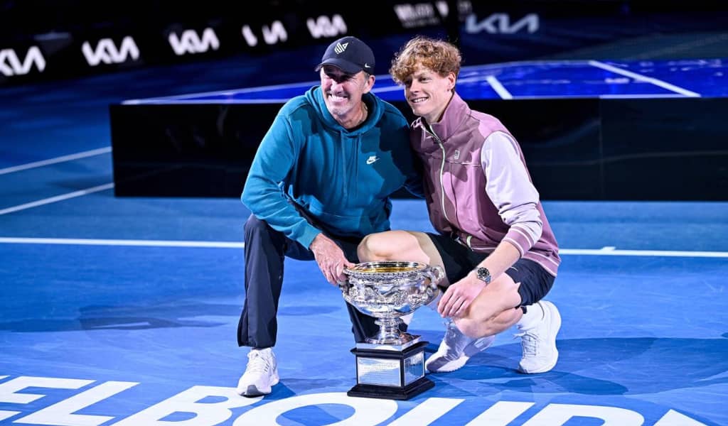 Jannik Sinner si Darren Cahill continua colaborarea in 2026