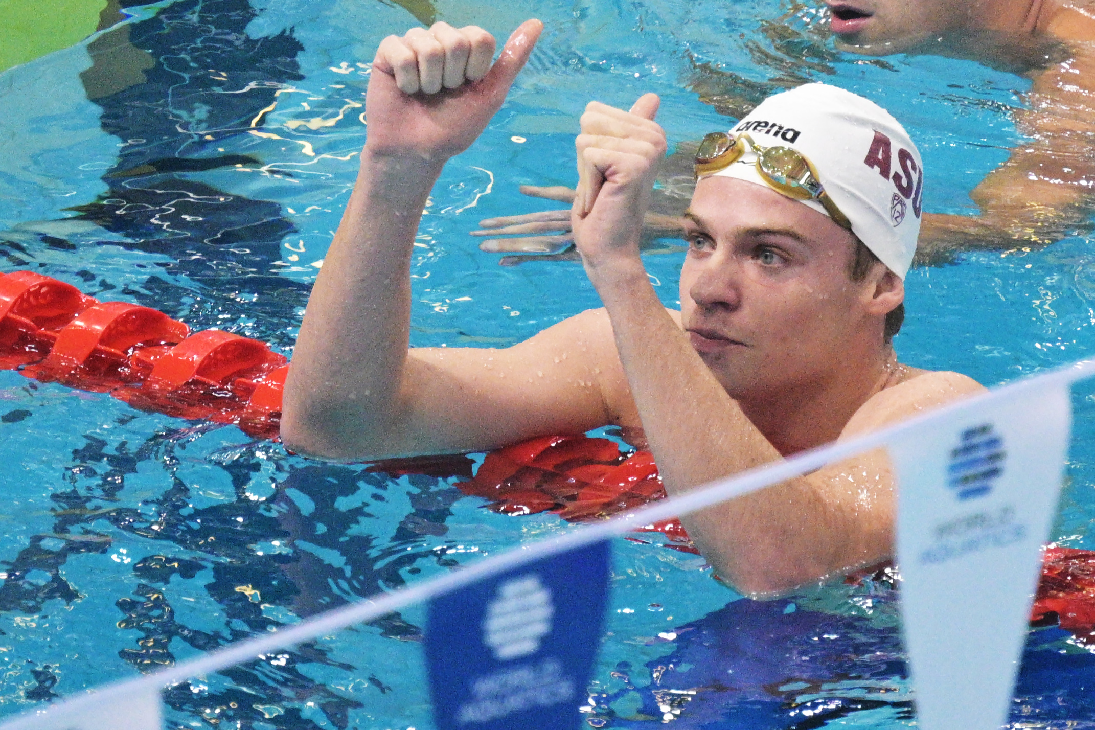 Leon Marchand cvadruplu medaliat olimpic vizeaza recorduri mondiale