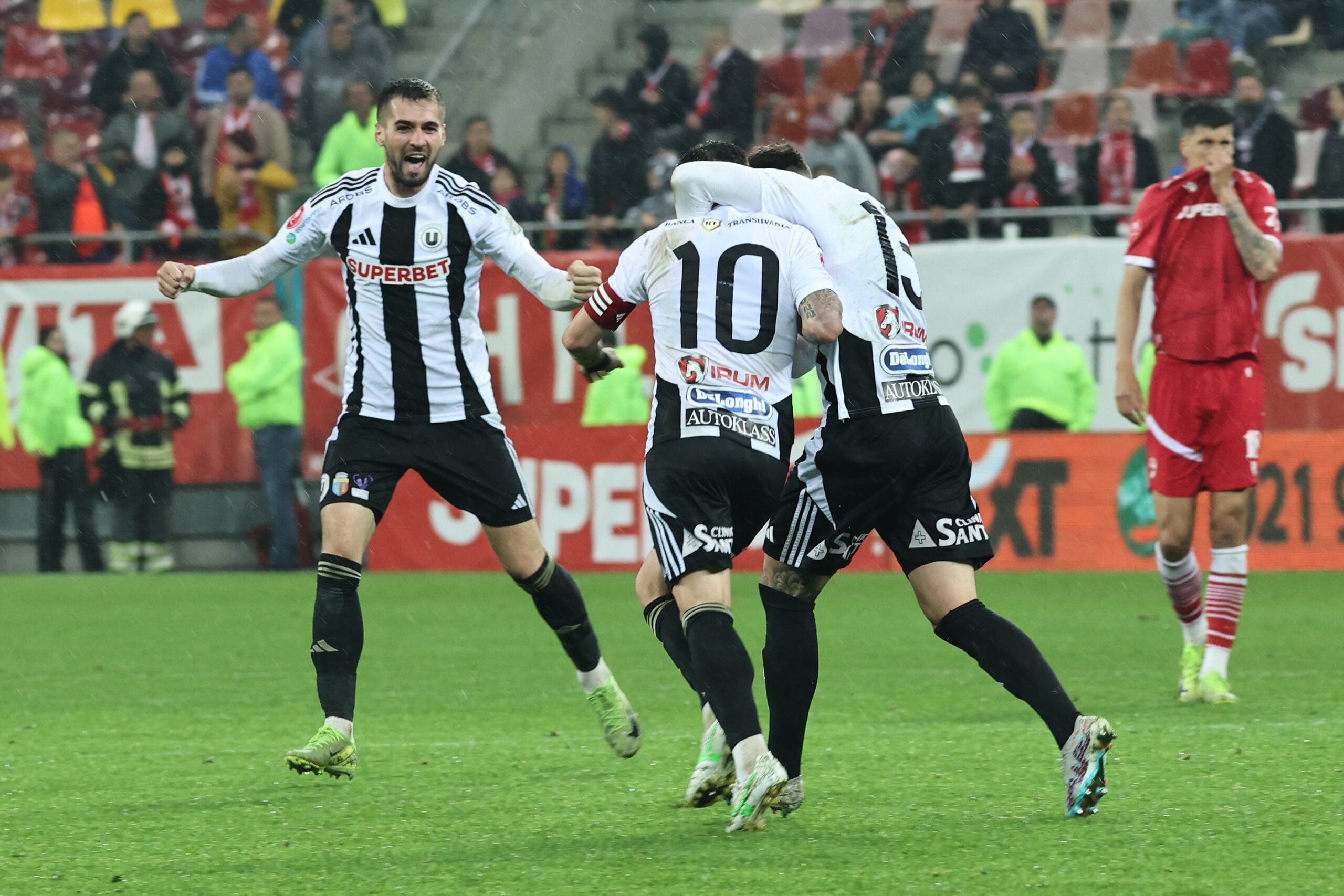 Metaloglobus Universitatea Cluj deschide Superliga 2025 2026