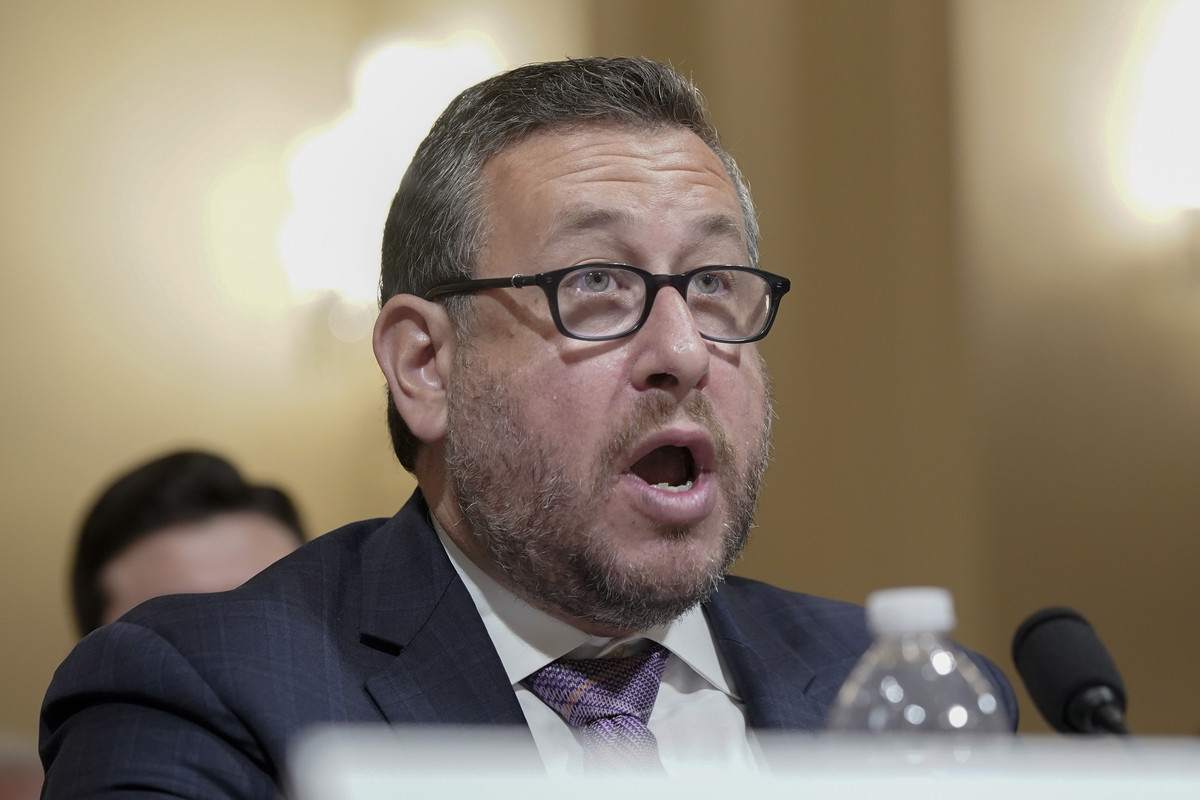 Administratia Trump reintroduce verificarile de vecintate pentru cetatenie