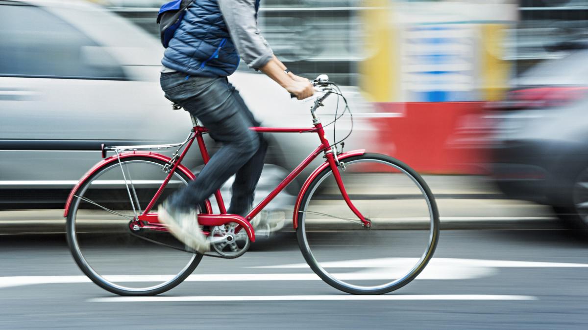 Capitala incearca din nou sa construiasca piste pentru biciclete
