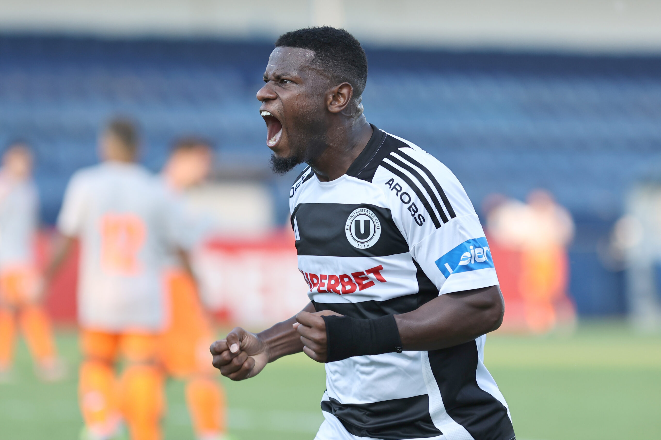 FCSB a transferat oficial atacantul Mamadou Thiam