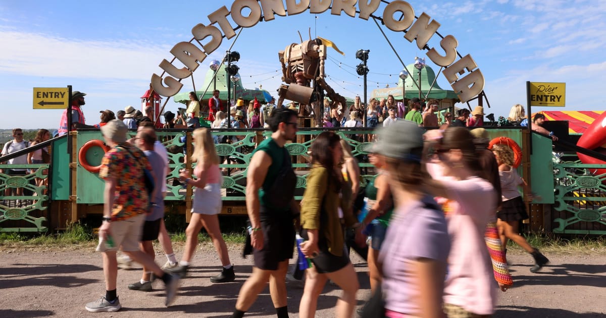 Glasto Wimbledon Silverstone Parlamentarii britanici se bucura de vara gratuita