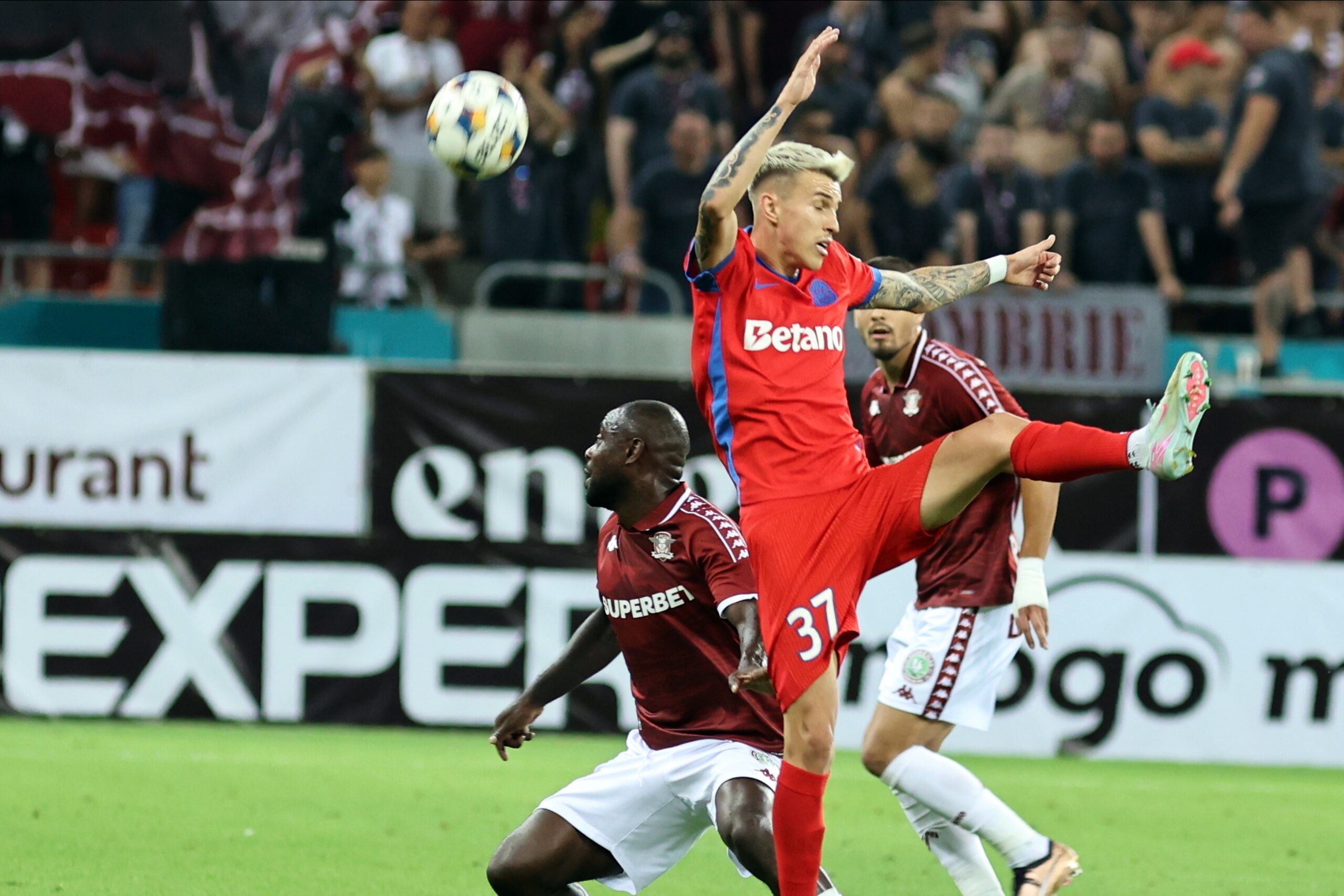 Incident inaintea meciului Rapid Bucuresti FCSB
