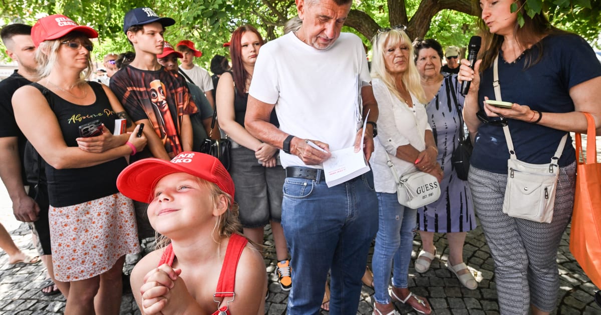 Planul de a angaja un asasin pentru caini zguduie alegerile din Cehia