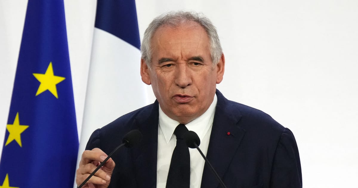 Prim ministrul Frantei Bayrou va organiza un vot de incredere