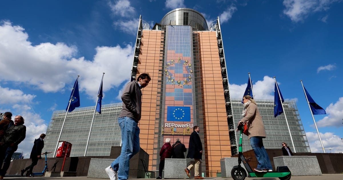 SUA nu comenteaza sanciunile EU pentru legea tehnologica