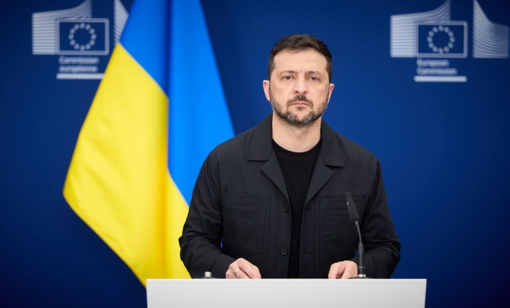 Zelenskyy sub presiune revine la Biroul Oval
