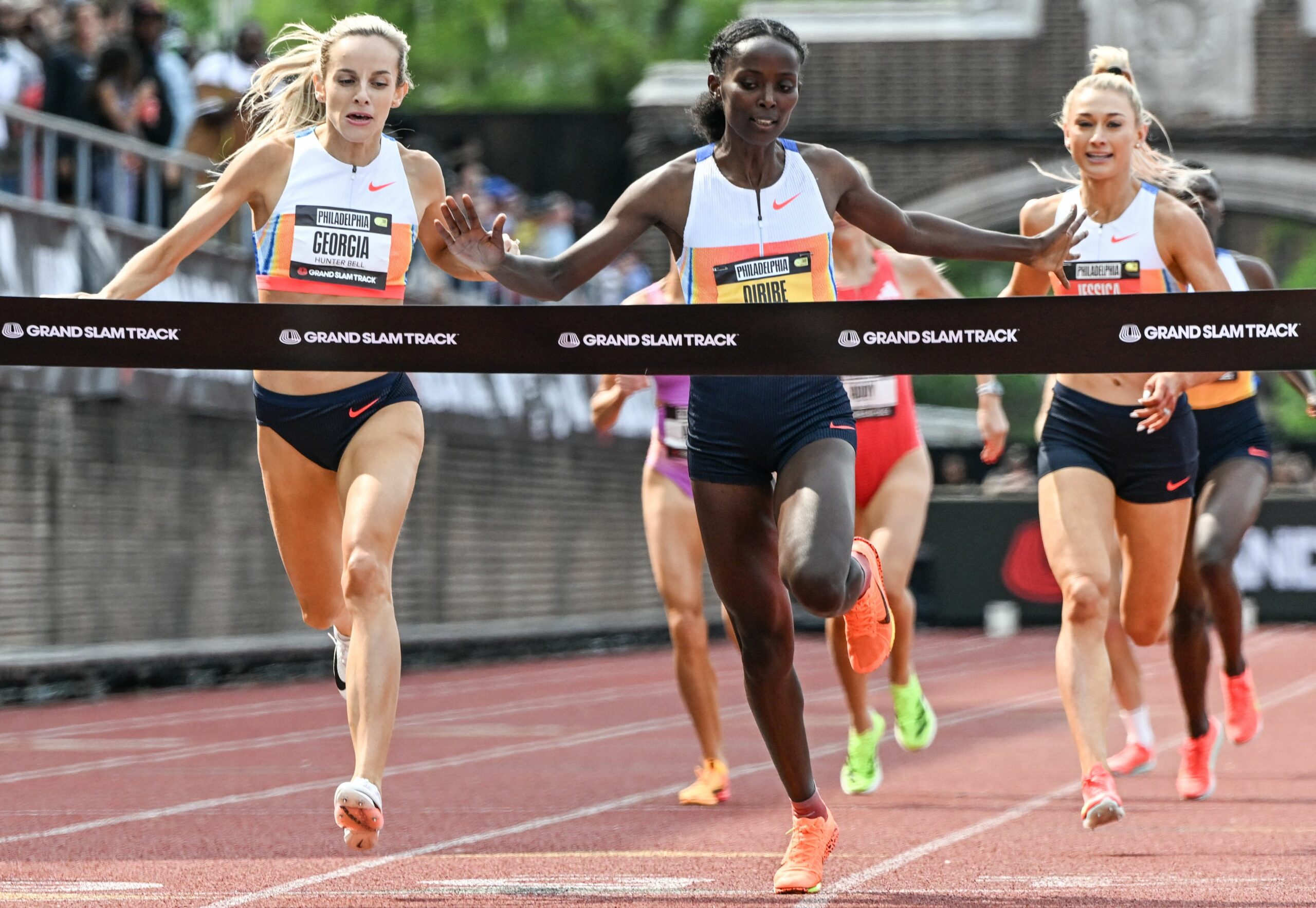 grand slam track circuitul privat de atletism al lui michael johnson se afla in criza financiara
