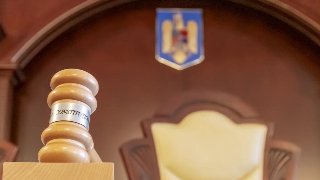 CCR discuta sesizarea ICCJ privind leghea pensionarii magistratilor