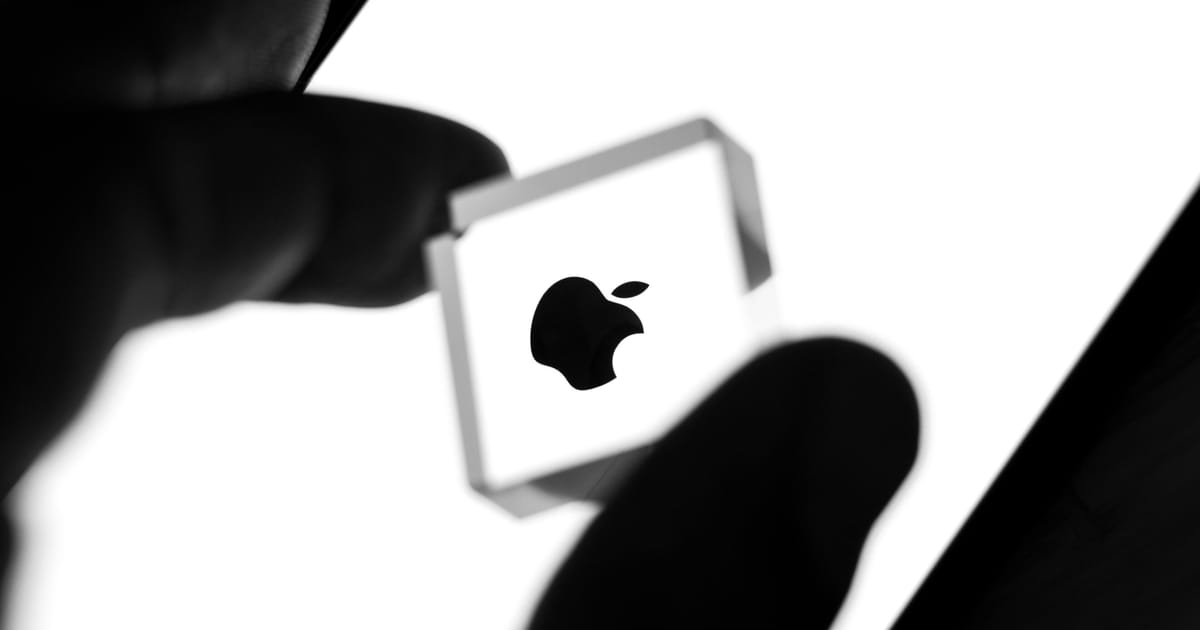 Comisia UE critica Apple pentru incercarea de a anula legea digitala