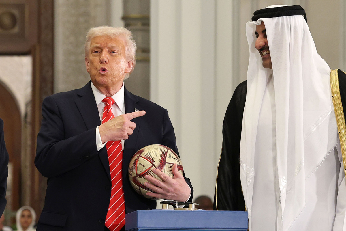 Fotbalul ii ofera lui Trump o oportunitate geopolitica