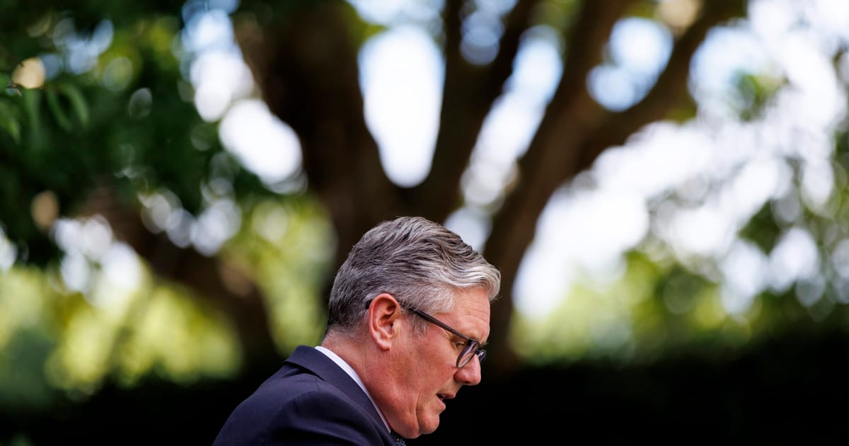 Keir Starmer din Marea Britanie fortat sa faca schimbari mari
