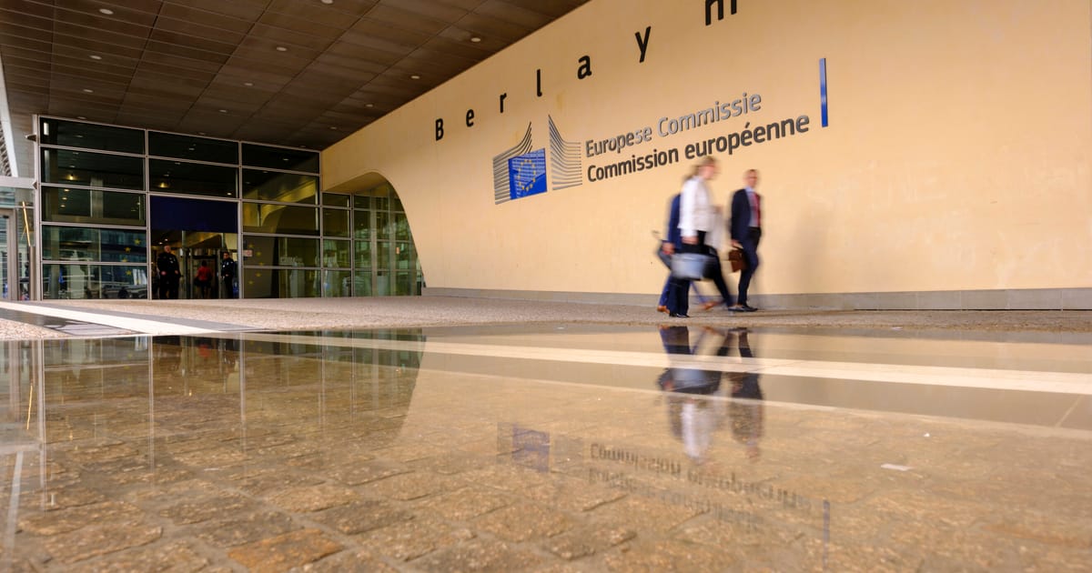 Acces restrictionat Comisia pentru securitatea interna