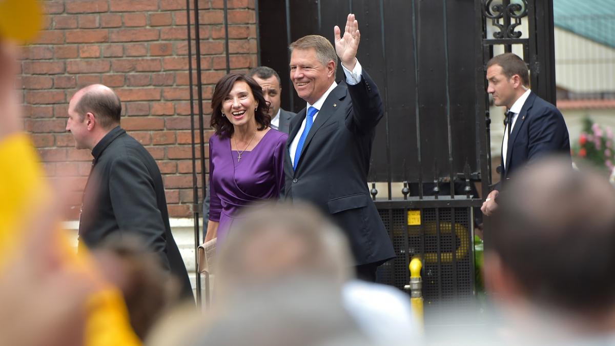 Cum a refuzat Klaus Iohannis sa plateasca datoriile