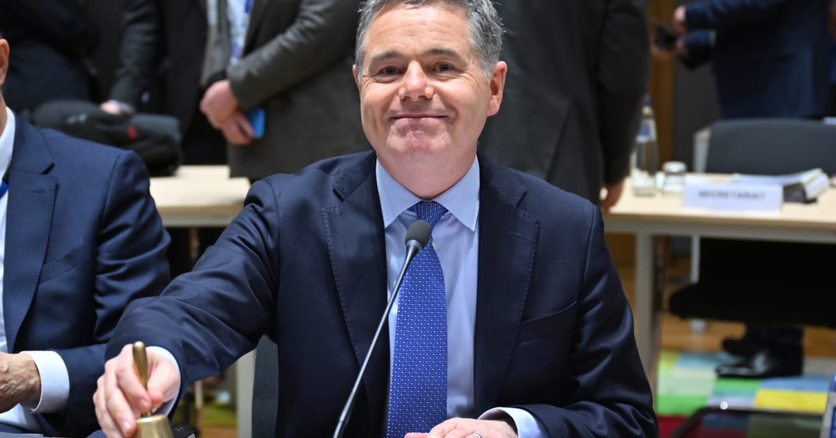 Presedintele Eurogrupului Paschal Donohoe demisioneaza din functia de ministru