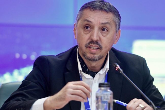 Daniel David i a cerut lui Bolojan demisia