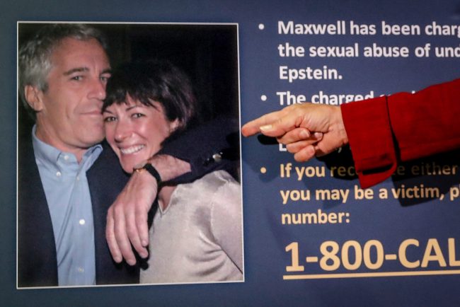 Departamentul de Justitie publica dosarele Epstein dupa presiuni