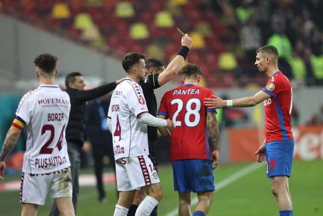Jandarmii au dat amenzi de peste 124000 lei dupa meci FCSB