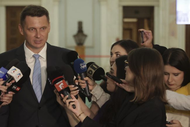 Mircea Abrudean Amanarile deciziei CCR nu pot bloca reforma pensiilor