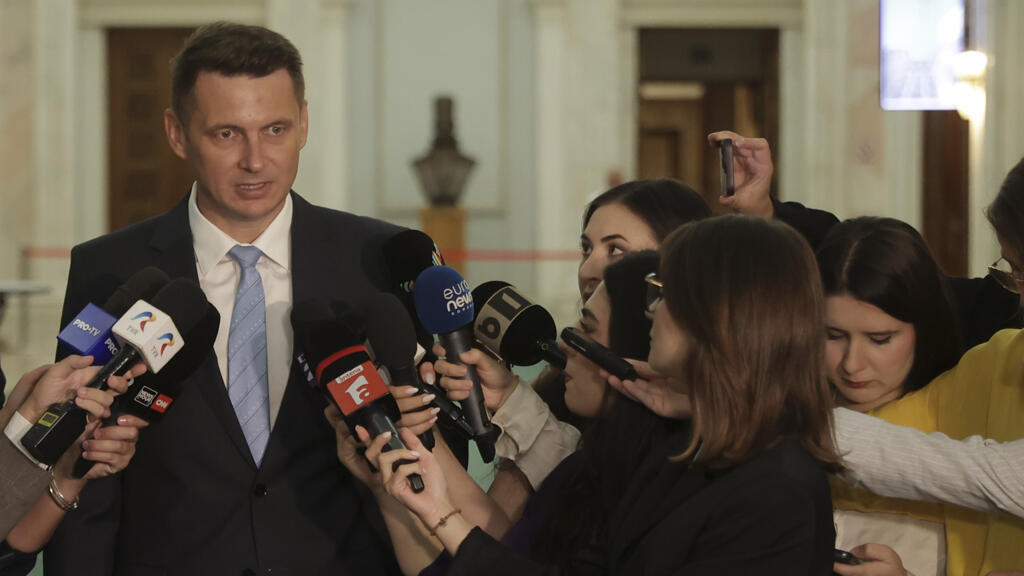 Mircea Abrudean Amanarile deciziei CCR nu pot bloca reforma pensiilor
