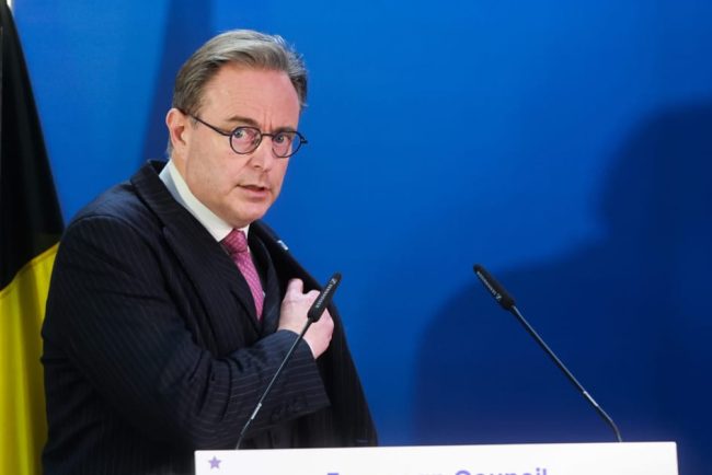 UE aproba imprumut de 90 miliarde euro Ucrainei