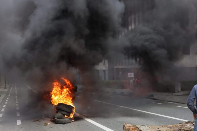 Uitai summitul UE cele mai bune momente sunt la protestele fermierilor din Bruxelles
