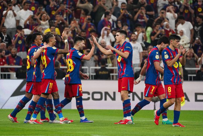 FC Barcelona obtine calificarea in sferturile Cupei Regelui invingand o pe Racing Santander cu 2 0