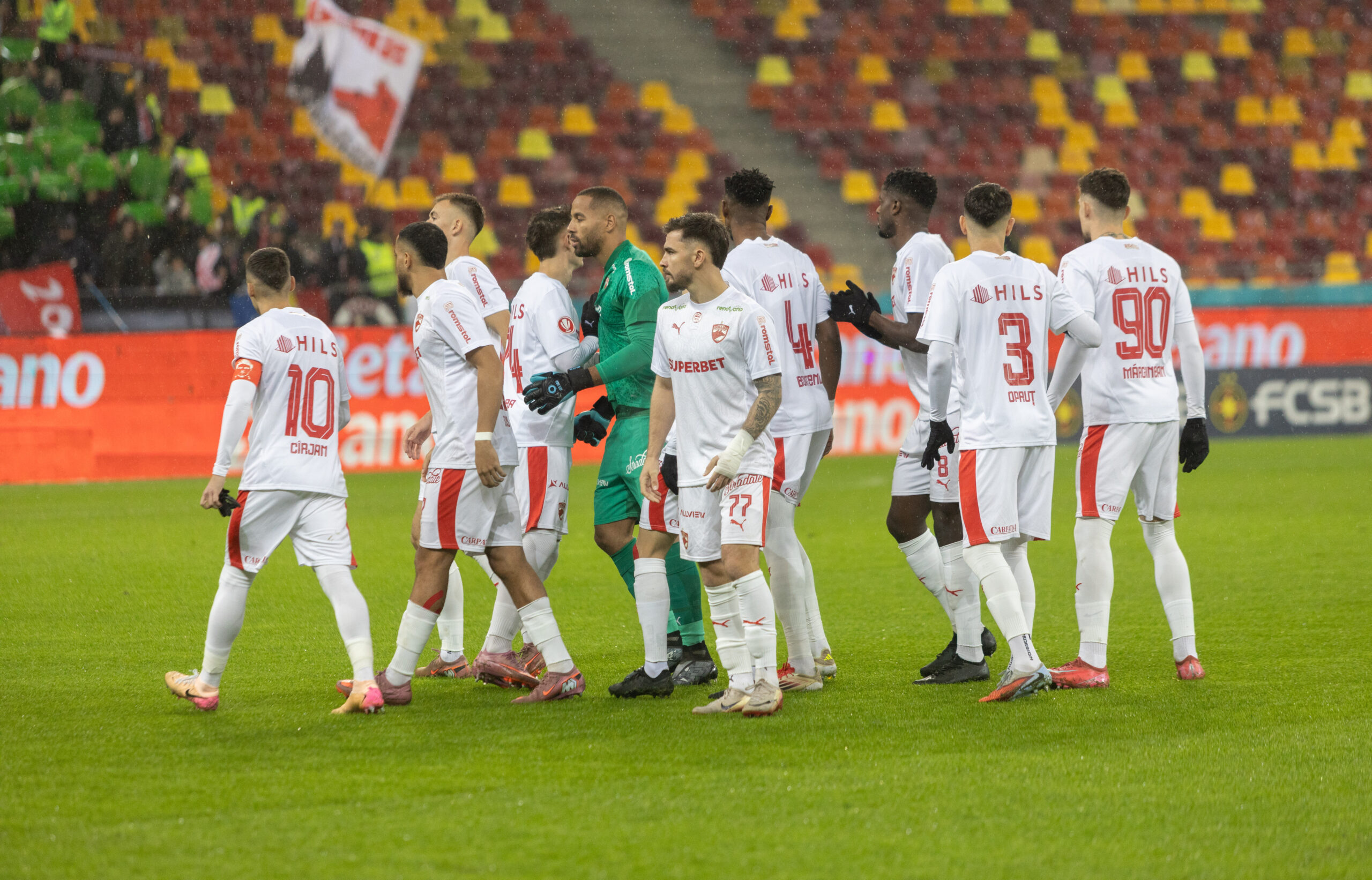 Metaloglobus FC Arges si Hermannstadt Dinamo meciurile care deschid etapa a 23 a a Superligii vineri